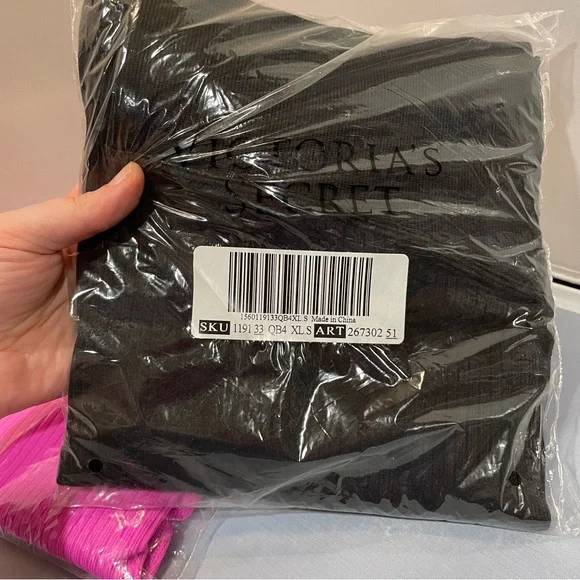 NWT Lot 2 Victorias Secret XL Full Length High Waist Ribbed Seamless Leggings!! - Picture 2 of 7